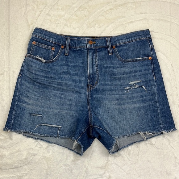 Madewell High Rise Denim Shorts Distressed Cut off style Size 32 Medium Wash - Picture 11 of 12